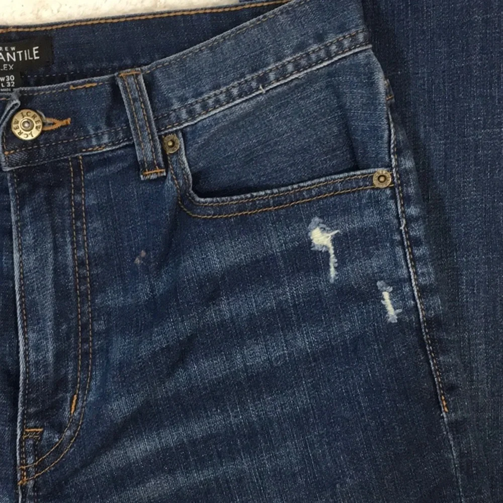 J. Crew st leg distressed jeans 30x32 NWT